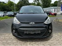 Gebraucht Hyundai i10 Classic 67 PS (49 kW) 2016 Schwarz Kleinwagen