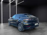 Gebraucht Porsche Cayenne Turbo Coupe 549 PS (403 kW) 2019 Schwarz SUV