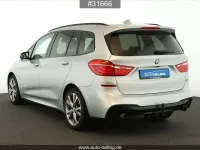 Gebraucht BMW 220 Gran Tourer M Sport 192 PS (141 kW) 2018 Glaciersilber Van / Kleinbus