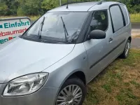 Gebraucht Skoda Roomster 85 PS (62 kW) 2008 Silber Van / Kleinbus