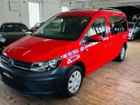 Gebraucht VW Caddy Beach 102 PS (75 kW) 2019 Rot Van / Kleinbus