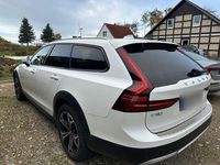 Gebraucht Volvo V90 CC Ultimate 250 PS (183 kW) 2023 Weiß Kombi