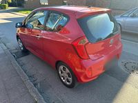 Gebraucht Kia Picanto 86 PS (63 kW) 2014 Rot Kleinwagen