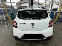 Gebraucht Dacia Sandero Stepway 90 PS (66 kW) 2014 Weiß SUV