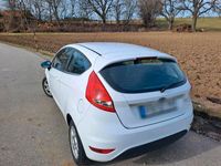 gebraucht Ford Fiesta 1.25, 82 PS, 8- fach bereits auf Alufelgen, 2009 Bj.