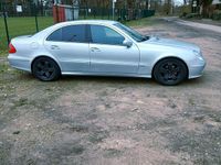 Gebraucht Mercedes E320 224 PS (164 kW) 2006 Silber Limousine