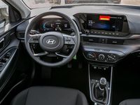 Neu Hyundai Bayon Select 101 PS (74 kW) 2025 Grün SUV