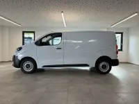 Neu Opel Vivaro-e Combi 144 PS (105 kW) 2026 Weiß Van / Kleinbus