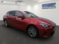 Neu BMW 116 122 PS (89 kW) 2025 Rot Kleinwagen