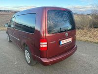 Gebraucht VW Caddy Maxi Edition 102 PS (75 kW) 2011 Lavarot metallic Van / Kleinbus