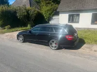 Gebraucht Mercedes E350 AMG line 265 PS (194 kW) 2011 Schwarz Kombi