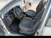 Gebraucht Ford Fiesta 80 PS (58 kW) 2004 Silber Kleinwagen