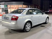 Gebraucht Audi A4 131 PS (96 kW) 2003 Silber Limousine