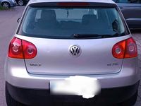Gebraucht VW Golf V 106 PS (77 kW) 2004 Silber Kleinwagen