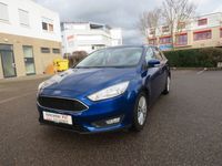 Gebraucht Ford Focus Business Edition 125 PS (91 kW) 2015 Blau Limousine