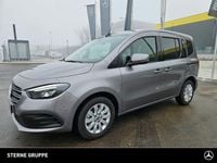 Gebraucht Mercedes T180 Progressive 131 PS (96 kW) 2025 Grau Van / Kleinbus