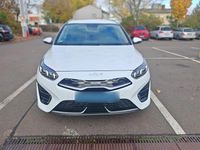 Gebraucht Kia Ceed Platinum 141 PS (103 kW) 2022 Weiß Kleinwagen