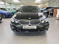 gebraucht BMW 320 i Touring Luxury Line Navi/PDC/Shz/Tempomat