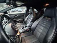 Gebraucht Mercedes CLA220 184 PS (135 kW) 2017 Blau Limousine