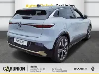 Używany Renault Megane E-Tech Iconic 160 kW (218 KM) 2024 Szary Sedan/Limuzyna