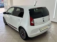 Gebraucht Seat Mii Chic 75 PS (55 kW) 2016 Weiß metallic Kleinwagen
