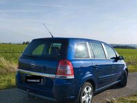 gebraucht Opel Zafira 1.9 CDTİ (7 Sitzer)