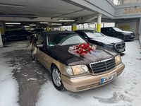 Gebraucht Mercedes S320 193 PS (141 kW) 1998 Andere farben Limousine