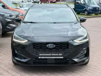 Gebraucht Ford Focus ST-Line X 125 PS (91 kW) 2024 Schwarz Limousine