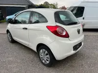 Gebraucht Ford Ka Ambiente 69 PS (50 kW) 2013 Weiß Kleinwagen