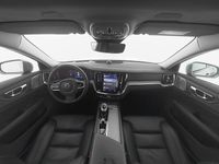 Gebraucht Volvo V60 CC Ultimate 197 PS (144 kW) 2024 Grau Kombi