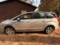 Gebraucht Peugeot 5008 140 PS (102 kW) 2013 Grau Van / Kleinbus