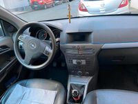 Gebraucht Opel Astra 101 PS (74 kW) 2004 Grau Kleinwagen