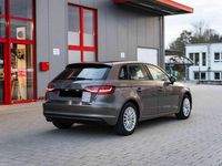Gebraucht Audi A3 Ambiente 140 PS (102 kW) 2013 Braun Limousine