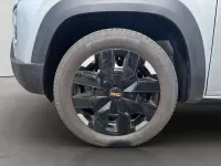 Gebraucht Dacia Spring Extreme 47 kW (65 PS) 2024 Diamantsilbergrau Kleinwagen