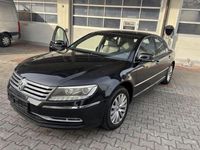 Gebraucht VW Phaeton 239 PS (175 kW) 2011 Grau Limousine