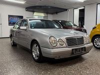 Gebraucht Mercedes E230 Avantgarde 150 PS (110 kW) 1996 Silber Limousine