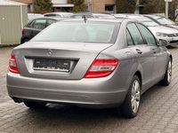 Gebraucht Mercedes C180 156 PS (114 kW) 2010 Silber Limousine