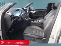 Gebraucht VW Touareg 286 PS (210 kW) 2023 Beige SUV