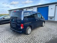 Gebraucht Nissan Evalia Tekna 110 PS (80 kW) 2017 Blau Van / Kleinbus
