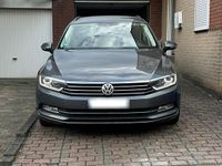 Gebraucht VW Passat 190 PS (139 kW) 2017 Grau Kombi