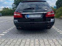 Gebraucht Mercedes E350 Avantgarde 265 PS (194 kW) 2011 Schwarz Kombi