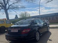 Używany Mercedes C320 224 KM (164 kW) 2007 Czarny Sedan/Limuzyna