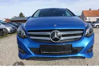 Gebraucht Mercedes B200 Urban 156 PS (114 kW) 2015 Grau Kleinwagen