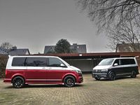 Gebraucht VW Multivan Sportline 230 PS (169 kW) 2024 Bicolor reflexsilber/fortananr Van