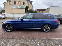 Gebraucht Mercedes C220 170 PS (125 kW) 2017 Blau Limousine