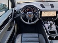 Gebraucht Porsche Cayenne S 441 PS (324 kW) 2018 Tiefschwarzmetallic SUV