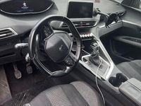 Gebraucht Peugeot 3008 Active 131 PS (96 kW) 2018 Grün SUV