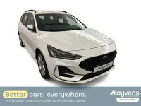 Gebraucht Ford Focus ST-Line 120 PS (88 kW) 2023 Frostweiß Kombi