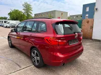 Gebraucht BMW 218 Sport Line 150 PS (110 kW) 2017 Rot Kombi