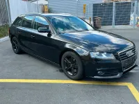 Gebraucht Audi A4 136 PS (100 kW) 2010 Schwarz Kombi